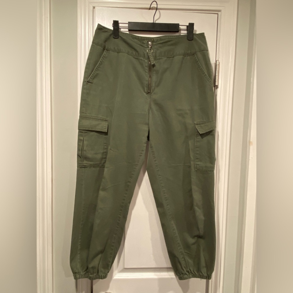 Wild Fable Size 10 Army Green Cotton Zip Up Cargo Joggers Pants